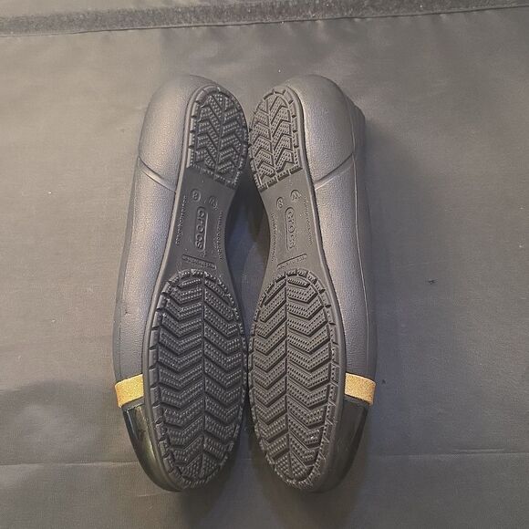 CROCS WOMENS BRYNN BALLET with TOE CAP AND SPARKLE TRIM FLATS - Picture 8 of 16